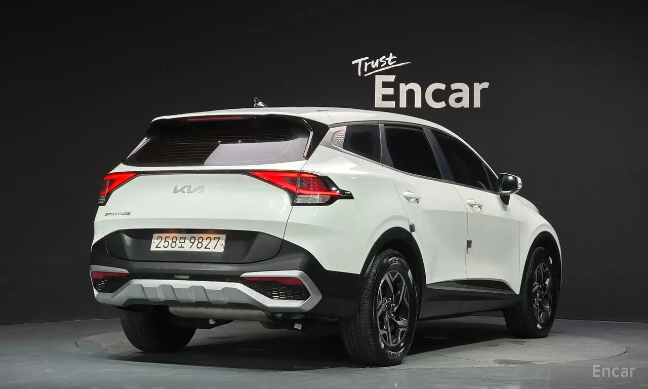 Kia Sportage Drive Wise, 12.3-inch navigationView selection opt, снимка 2 - Автомобили и джипове - 55991227