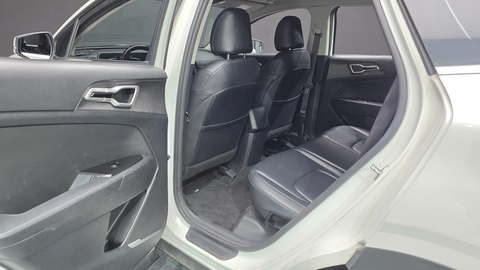Kia Sportage Drive Wise, 12.3-inch navigationView selection opt, снимка 12 - Автомобили и джипове - 55991227