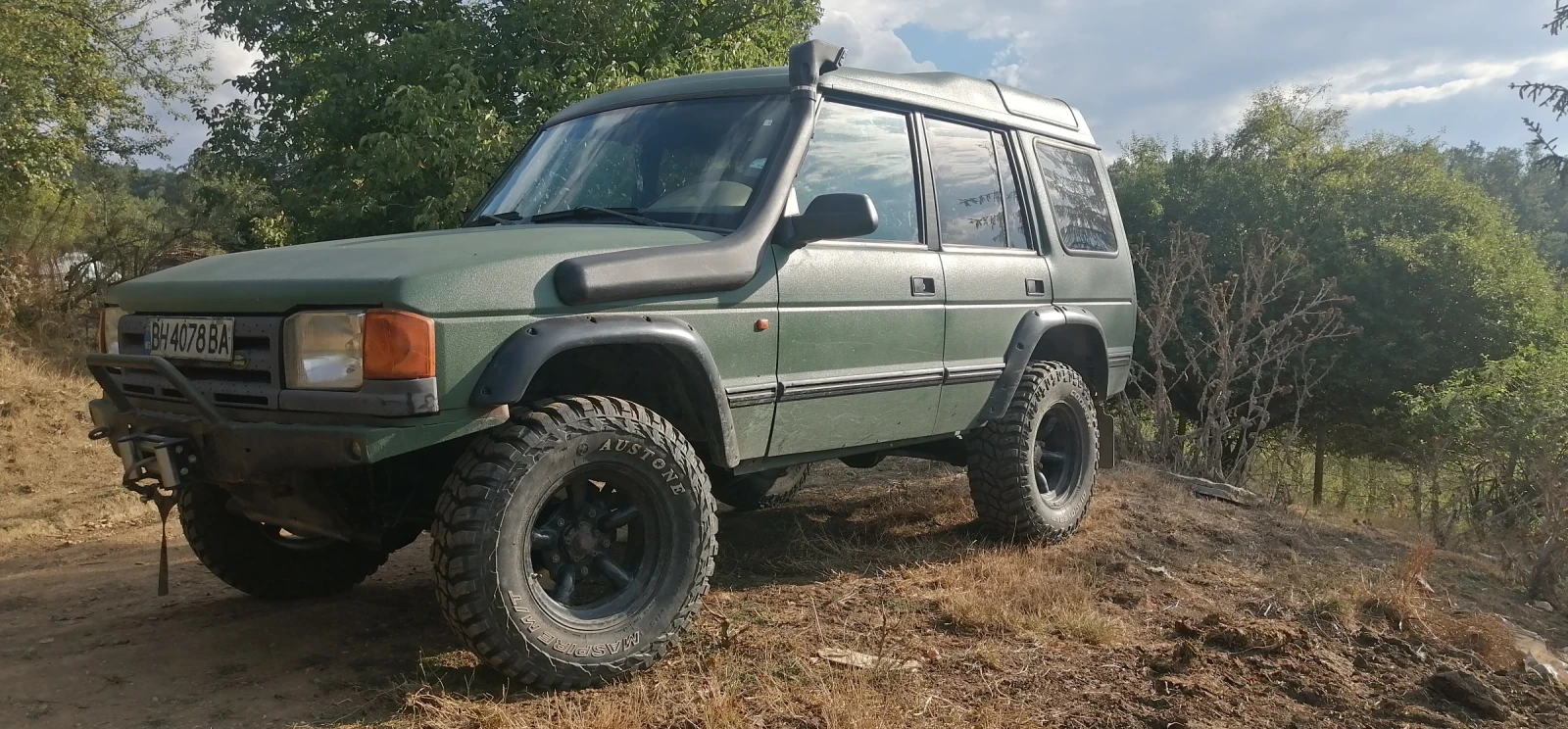Land Rover Discovery, снимка 4 - Автомобили и джипове - 56150066