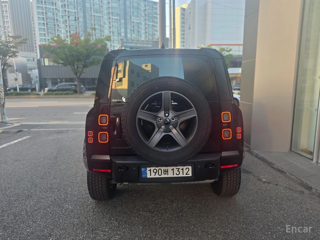 Land Rover Defender 110 D250 X-Dynamic SE | Mobile.bg � ����������� 5
