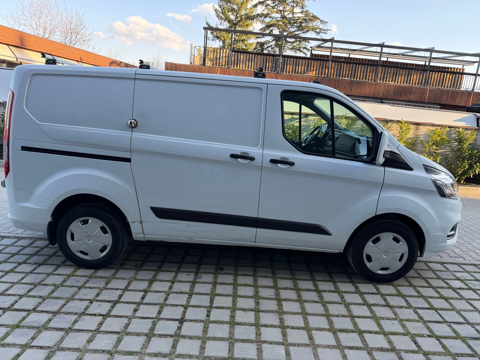 Ford Transit Custom 2.0 Trend EcoBlue, снимка 2 - Бусове и автобуси - 53818547