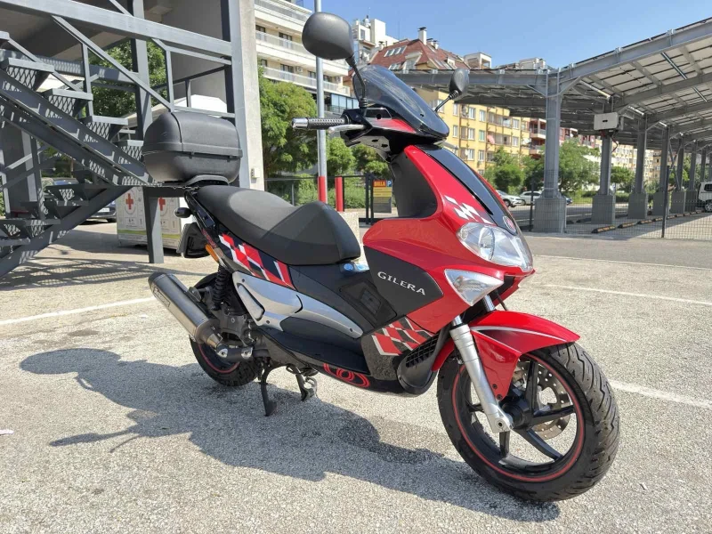 Gilera Runner 200 VXR AKRAPOVIC, снимка 4 - Мотоциклети и мототехника - 50943365