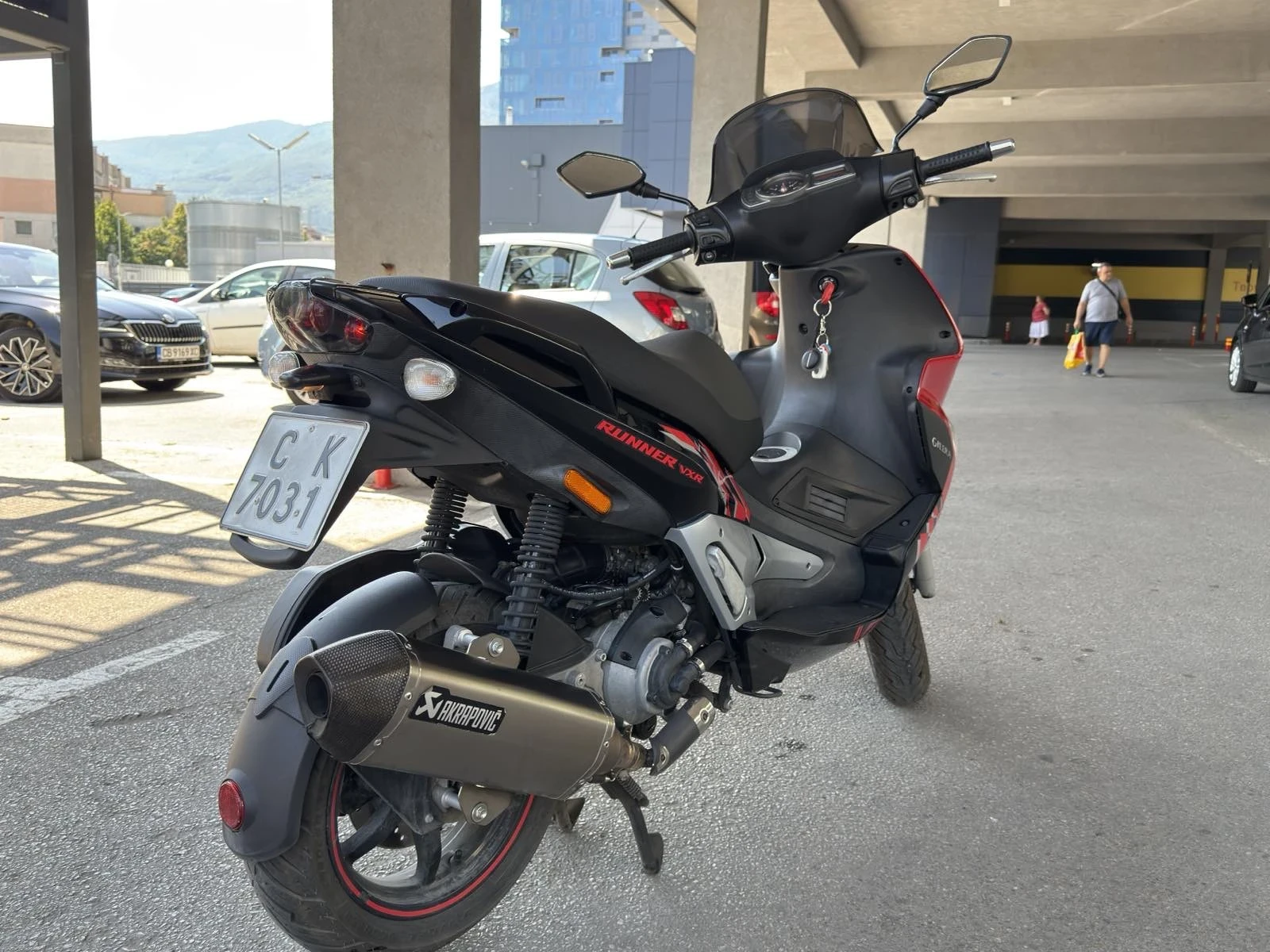 Gilera Runner 200 VXR AKRAPOVIC - изображение 3