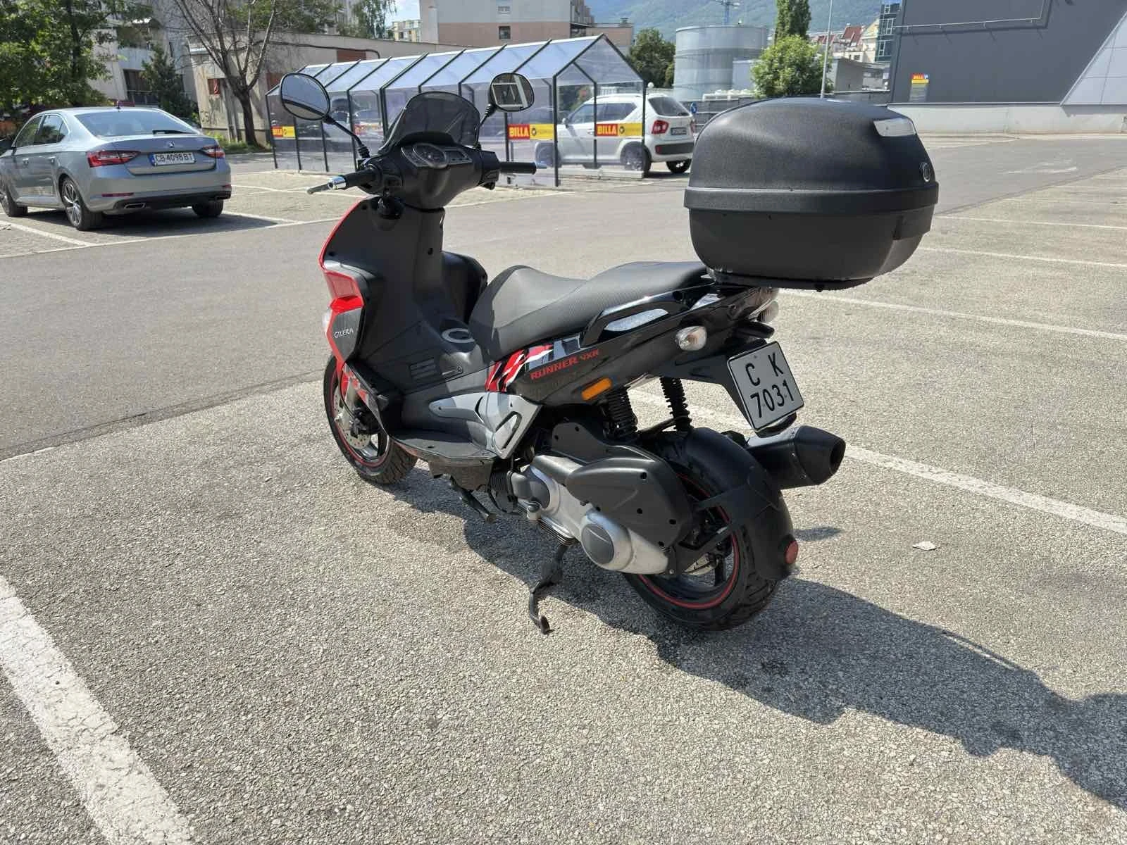 Gilera Runner 200 VXR AKRAPOVIC - изображение 8