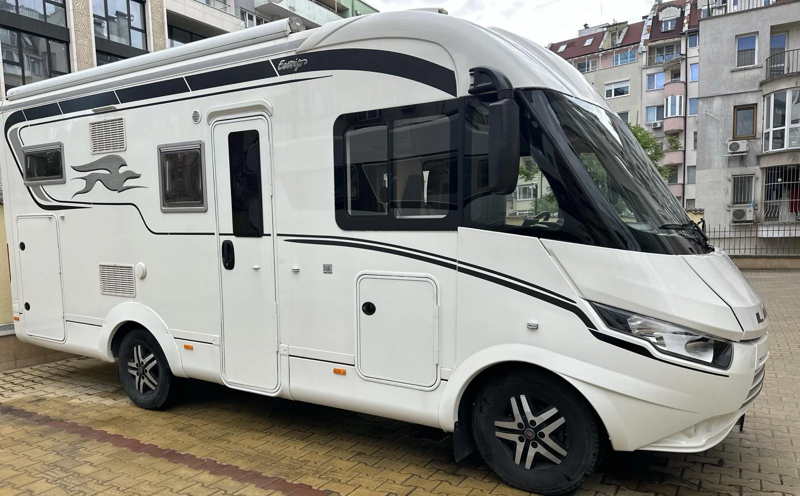 Кемпер Laika EcoVIP 610, снимка 2 - Каравани и кемпери - 54795693