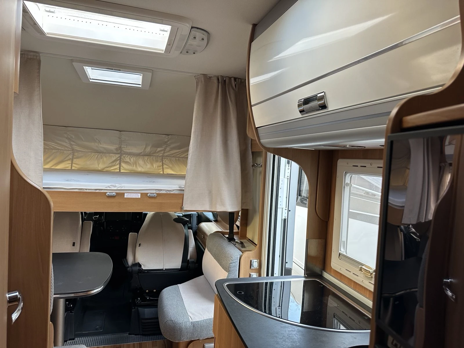 Кемпер Laika EcoVIP 610, снимка 13 - Каравани и кемпери - 54795693