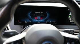 BMW iX IXDrive40 2023 г., снимка 12