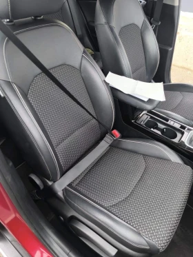 Kia XCeed, снимка 11