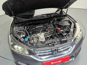 Honda Accord 2.4 9Th Generation, снимка 11