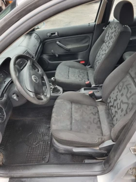 VW Golf 1, 9 TDI 90 к.с., снимка 11