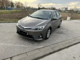     Toyota Corolla Luna 1, 33