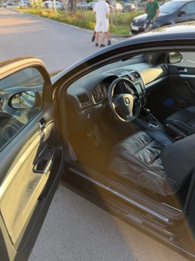 VW Golf - 3600 € / 7040.99 лв. - 98797537 8