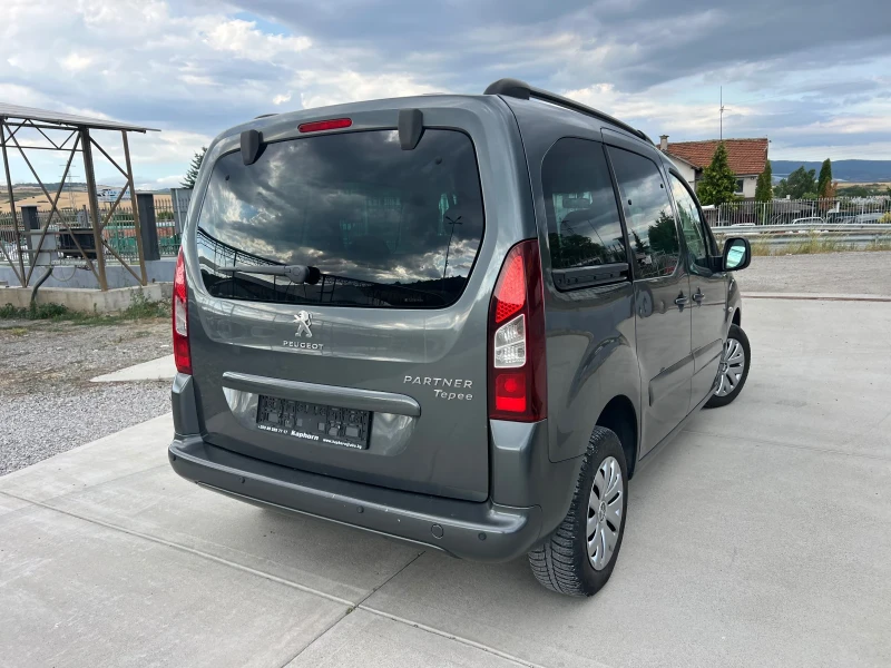 Peugeot Partner 1.6HDI, снимка 7 - Автомобили и джипове - 39374882