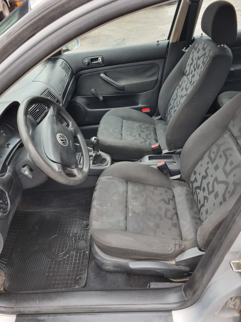 VW Golf 1, 9 TDI 90 к.с., снимка 11 - Автомобили и джипове - 47978931