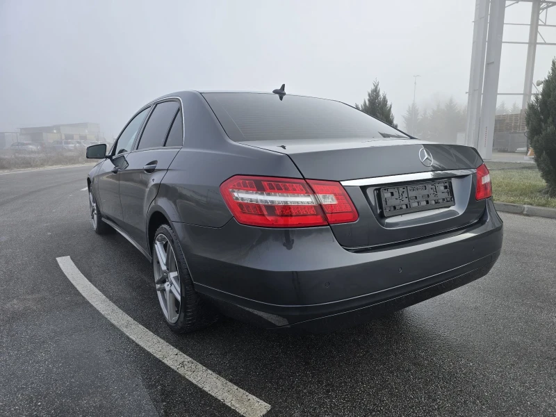 Mercedes-Benz E 220 Cdi Avantgarde, снимка 4 - Автомобили и джипове - 48443295