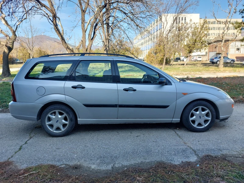 Ford Focus 1.8TDDI, снимка 7 - Автомобили и джипове - 48571073