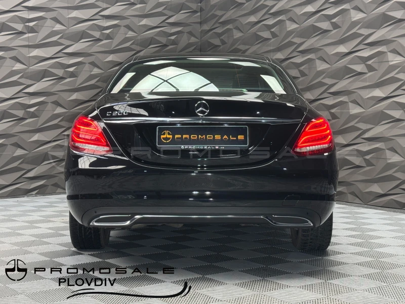 Mercedes-Benz C 200 Pano* Подгрев* Парктроник* , снимка 4 - Автомобили и джипове - 48631870