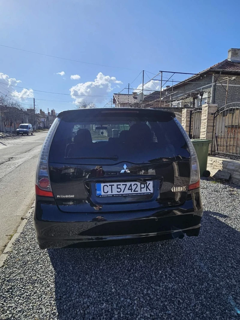 Mitsubishi Grandis, снимка 3 - Автомобили и джипове - 48953403