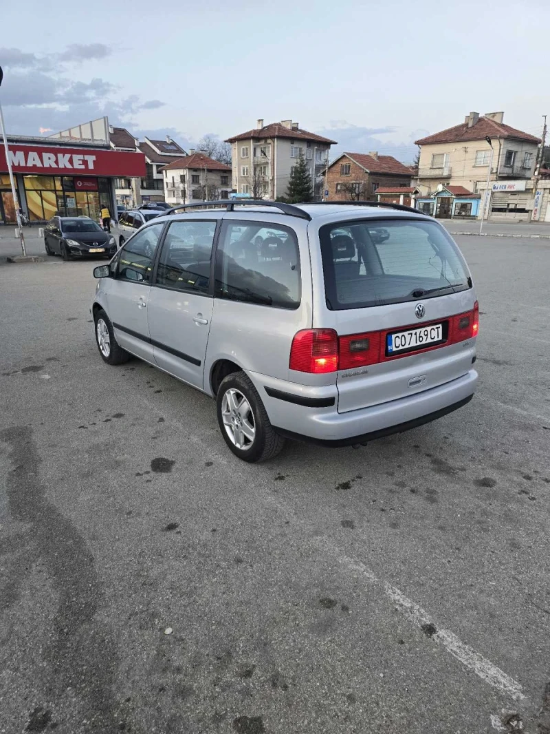 VW Sharan, снимка 4 - Автомобили и джипове - 49598391