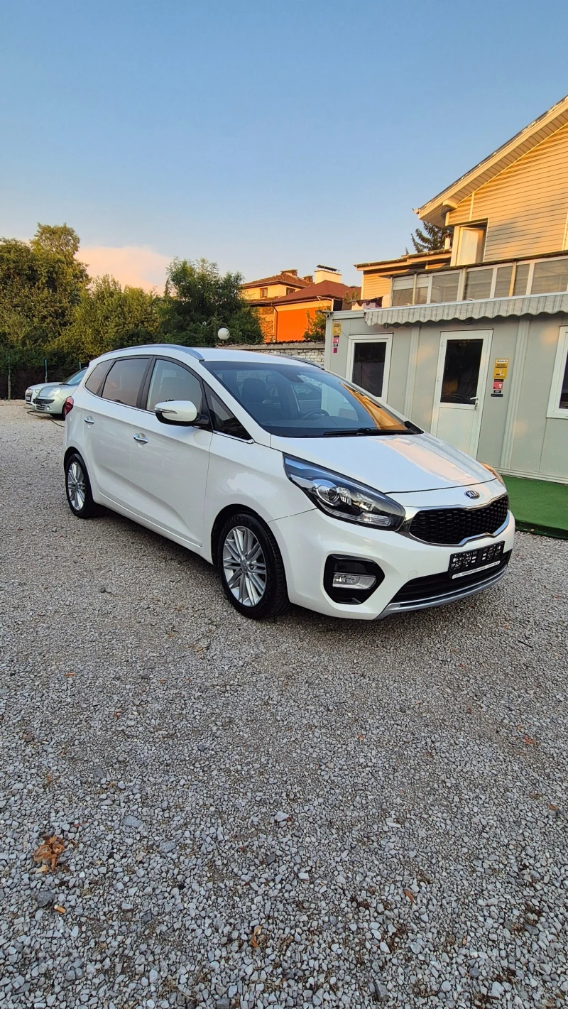 Kia Carens 1.7 CRDi euro 6B, снимка 5 - Автомобили и джипове - 51366134