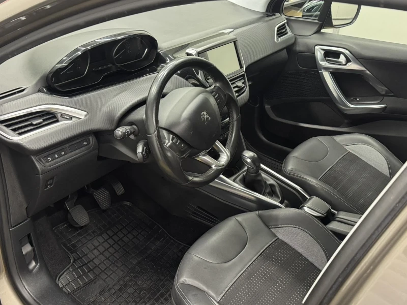 Peugeot 2008 1.6 hdi 92 кс , снимка 3 - Автомобили и джипове - 52632379