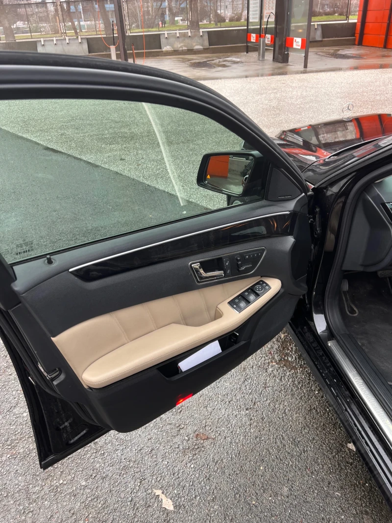 Mercedes-Benz E 350 e300 bluetec 3.5cdi, снимка 7 - Автомобили и джипове - 52992254