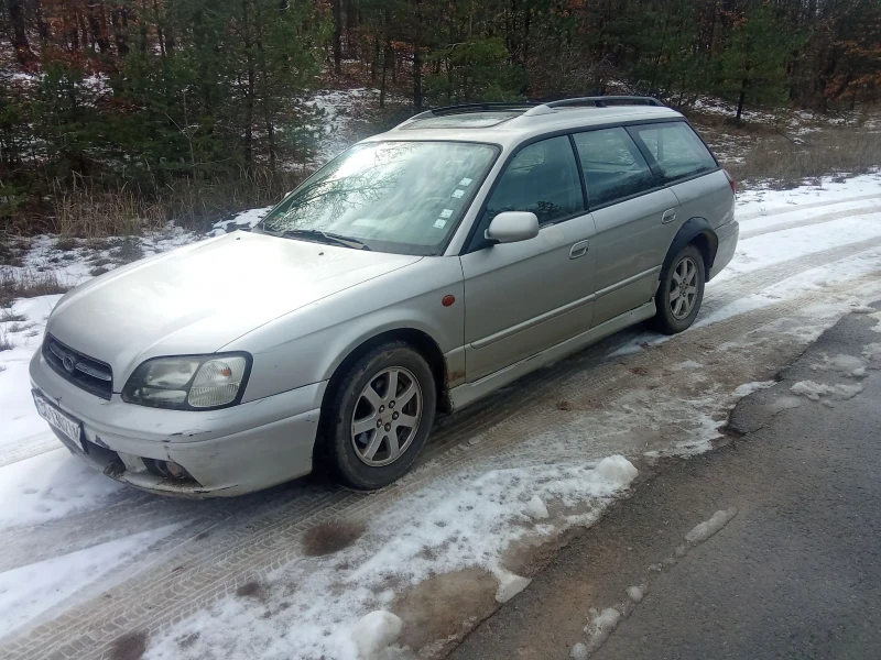 Subaru Legacy 2.5Газ/Автомат/4х4/Документално и технически ТОП, снимка 3 - Автомобили и джипове - 53220803