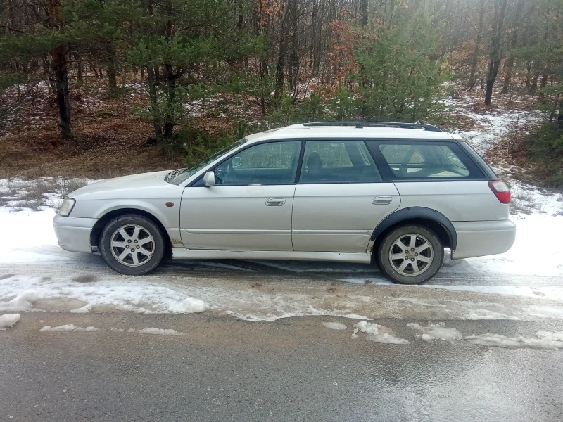 Subaru Legacy 2.5Газ/Автомат/4х4/Документално и технически ТОП, снимка 10 - Автомобили и джипове - 53220803
