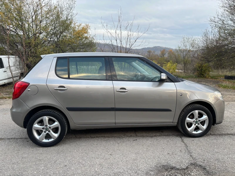 Skoda Fabia Бензин/Италия/ТОП, снимка 6 - Автомобили и джипове - 53514558