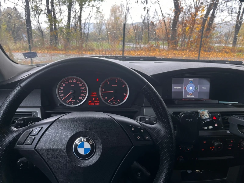 BMW 520 2.0d, снимка 10 - Автомобили и джипове - 53542243