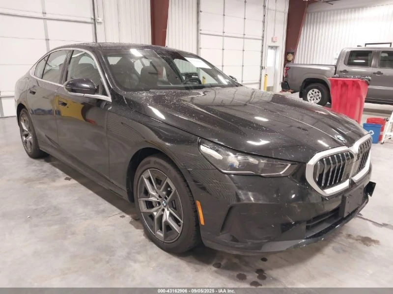 BMW 530 2026 xDRIVE CARFAX * * АВТО КРЕДИТ * * - 68999 лв. - 87975905 1