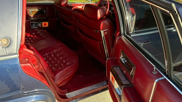 Cadillac Brougham, снимка 7 - Автомобили и джипове - 52872357
