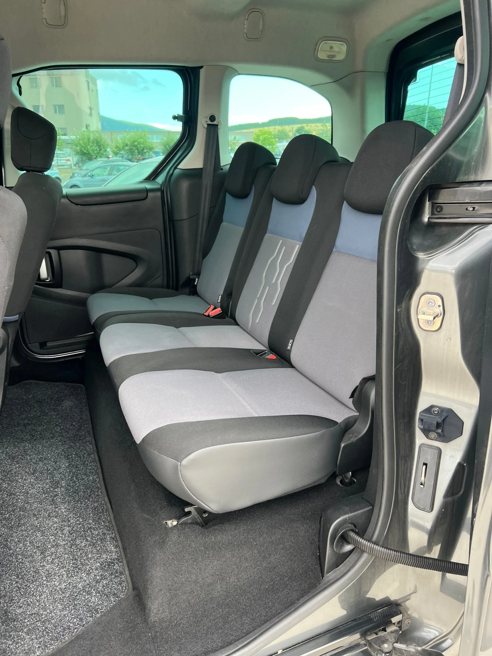 Peugeot Partner 1.6HDI | Mobile.bg — изображение 12