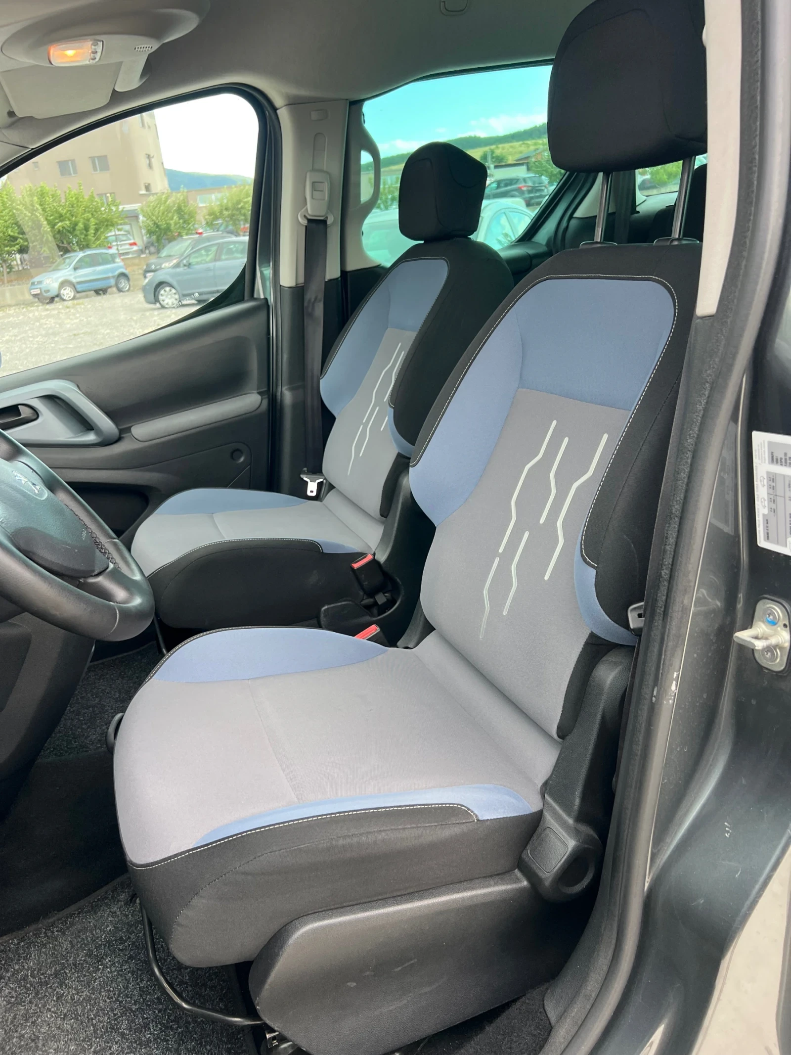 Peugeot Partner 1.6HDI | Mobile.bg — изображение 11