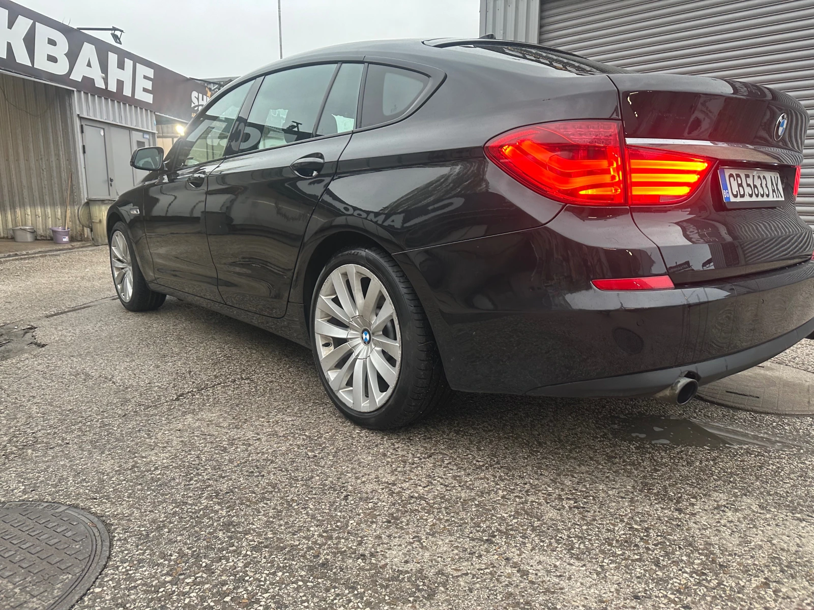 BMW 5 Gran Turismo 525 GT - изображение 8