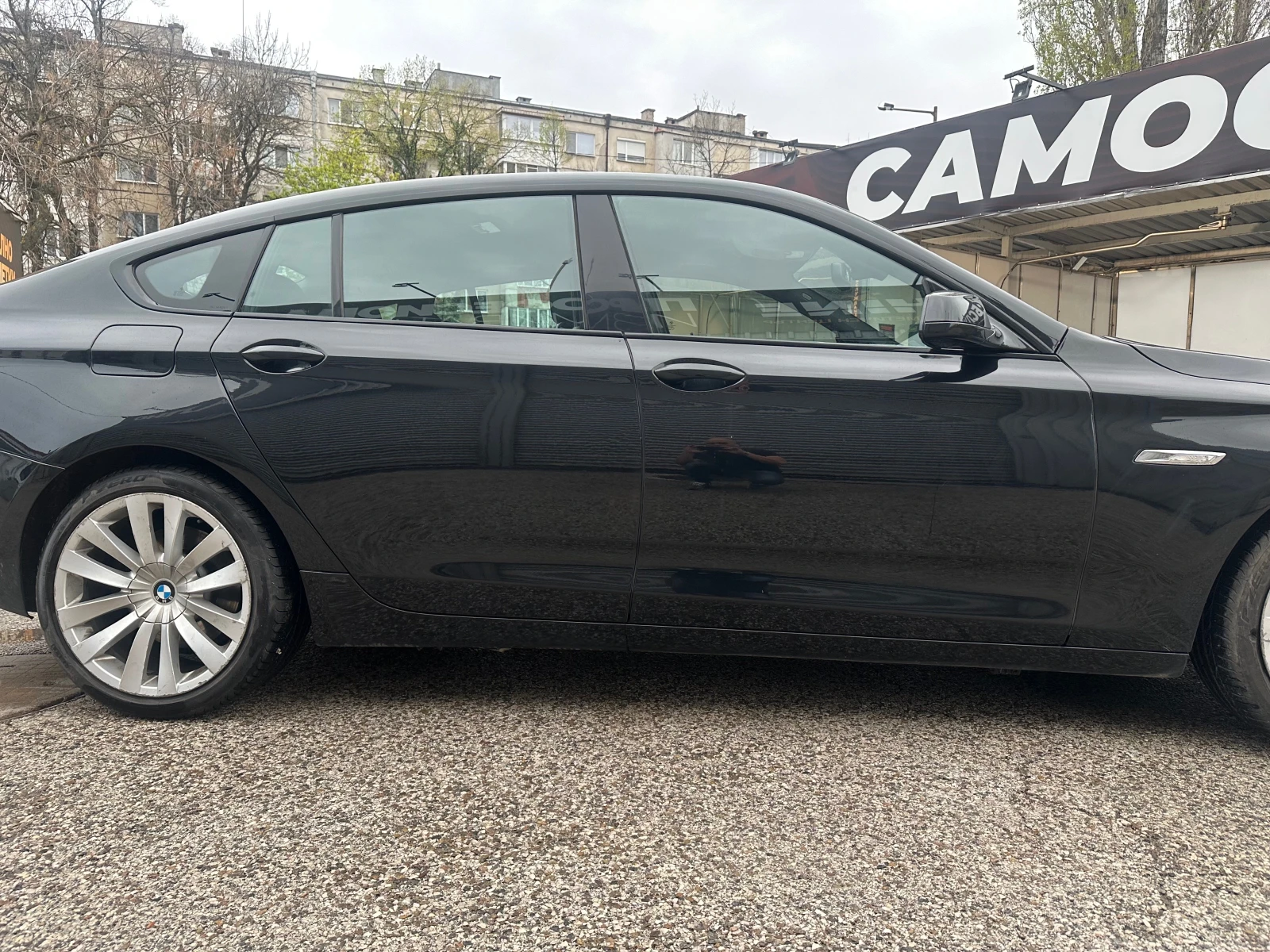 BMW 5 Gran Turismo 525 GT - изображение 6