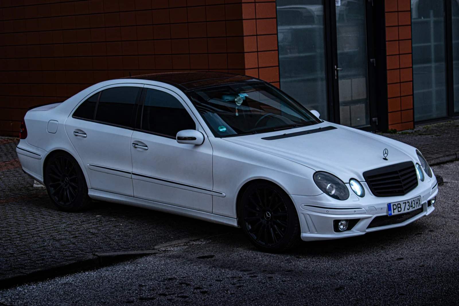 Mercedes-Benz E 500 M113  - изображение 3