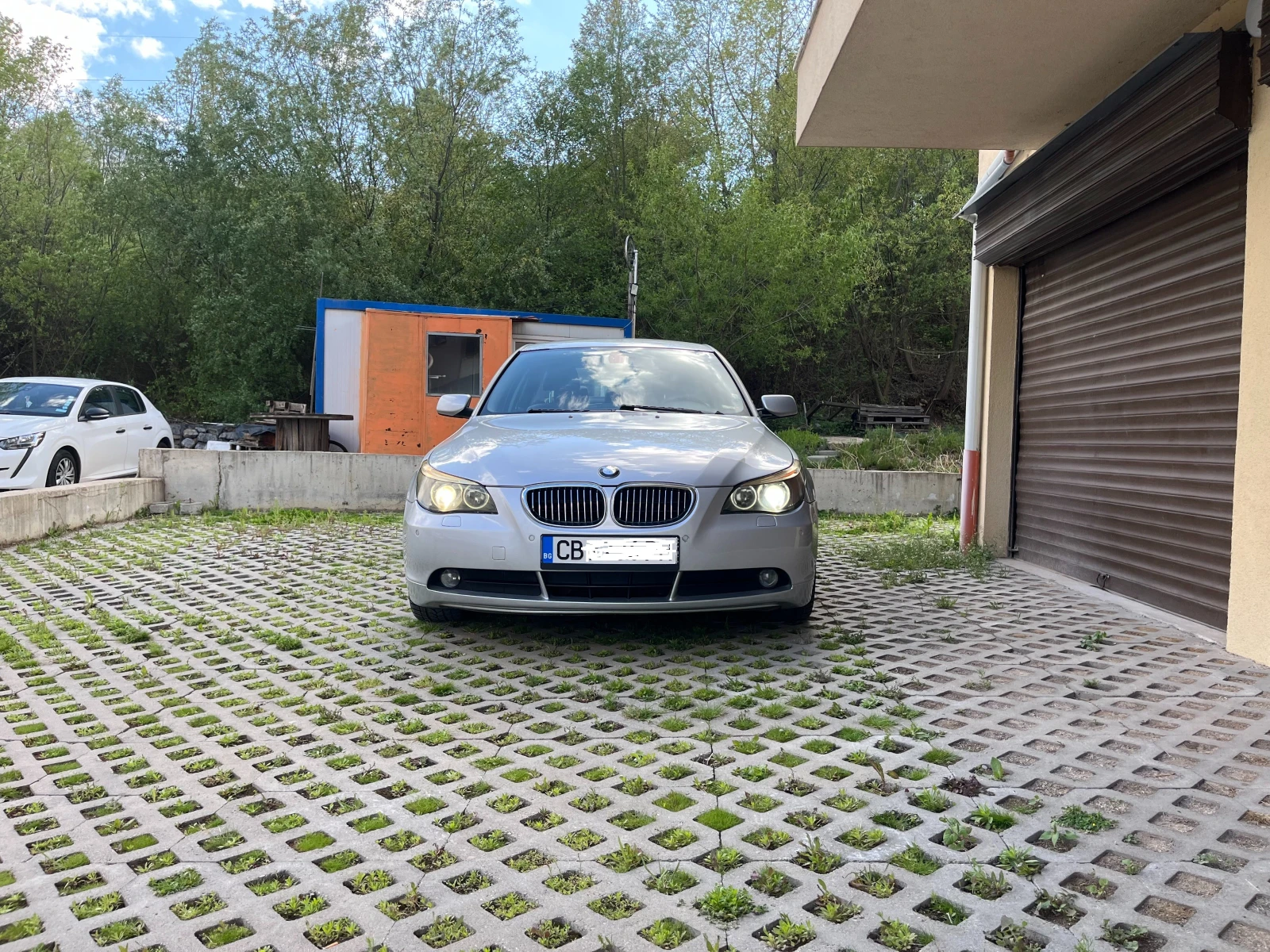 BMW 520  - изображение 6