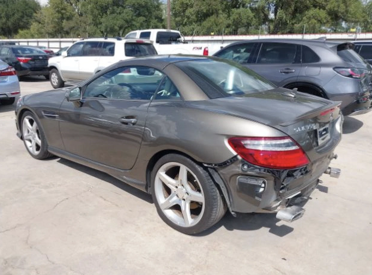 Mercedes-Benz SLK подгрев, обдухване, keyless, harman/kardon - изображение 3