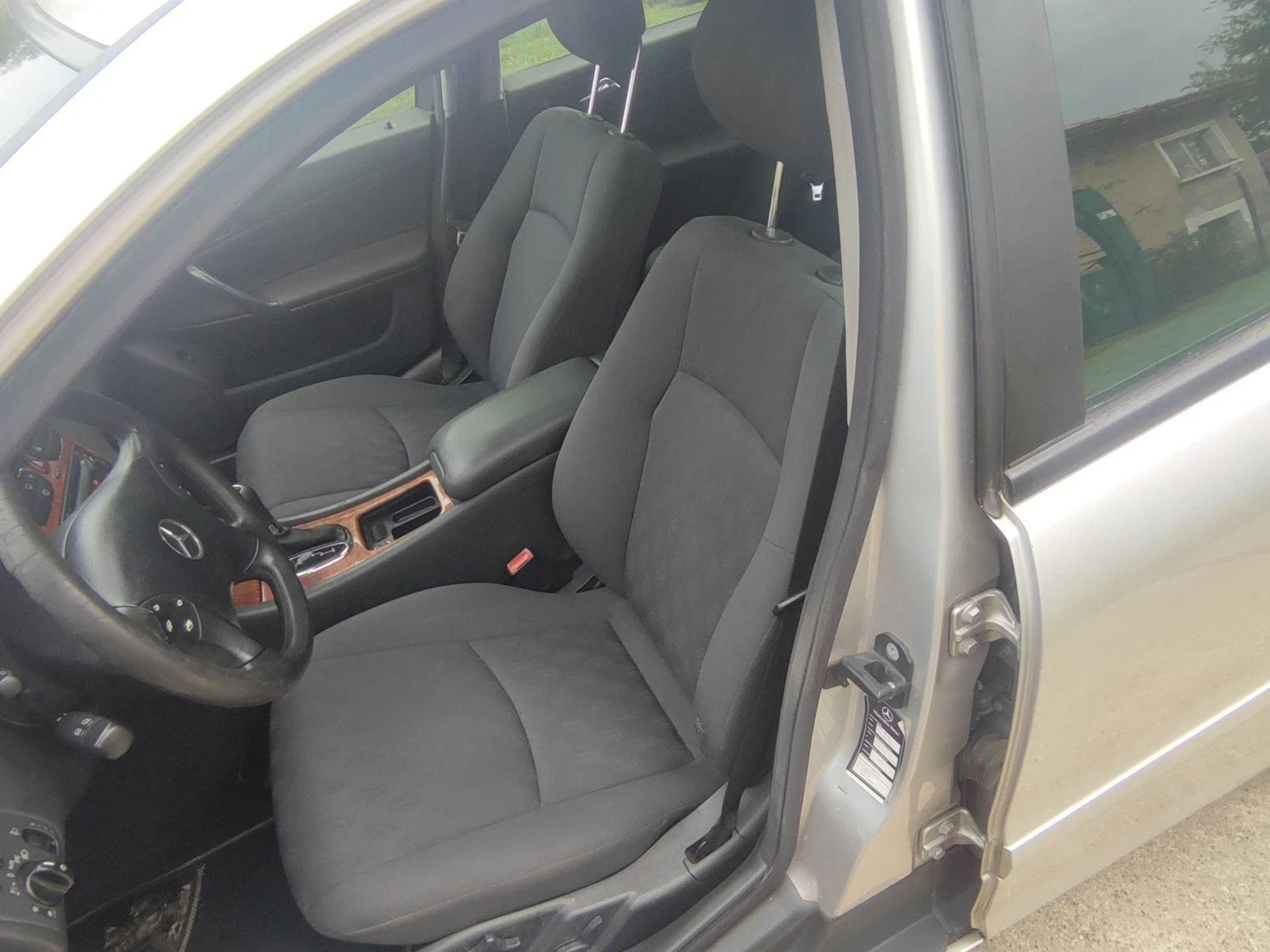 Mercedes-Benz C 220  - изображение 10