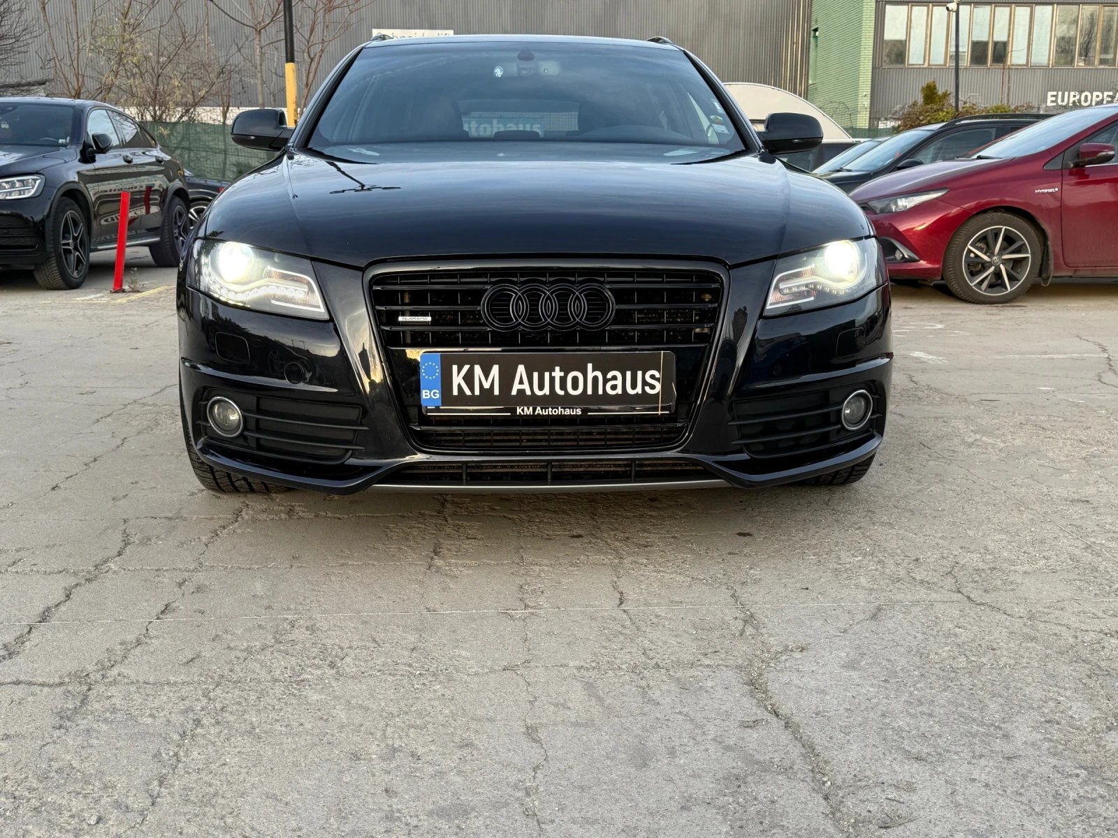 Audi A4  S line+ Quattro - изображение 4