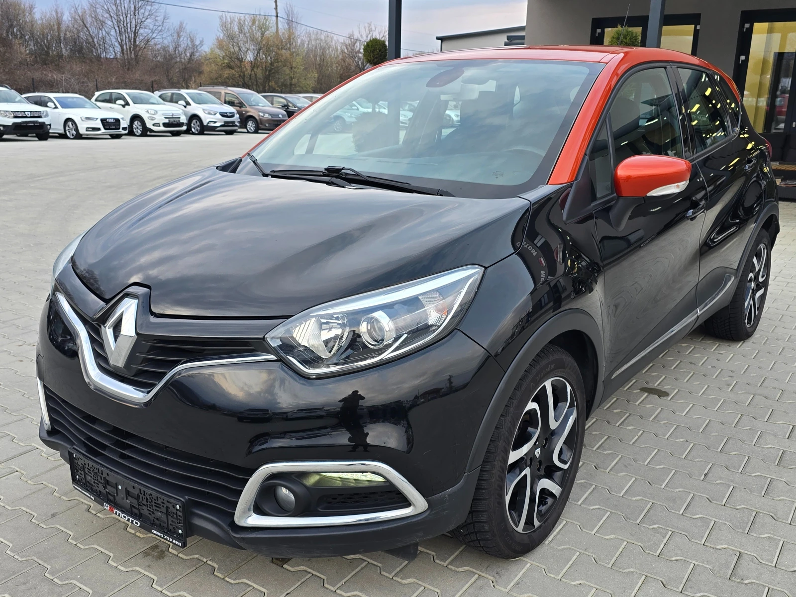 Renault Captur 1.5DCI, Нави, Камера, Keyless!, снимка 5 - Автомобили и джипове - 53894298