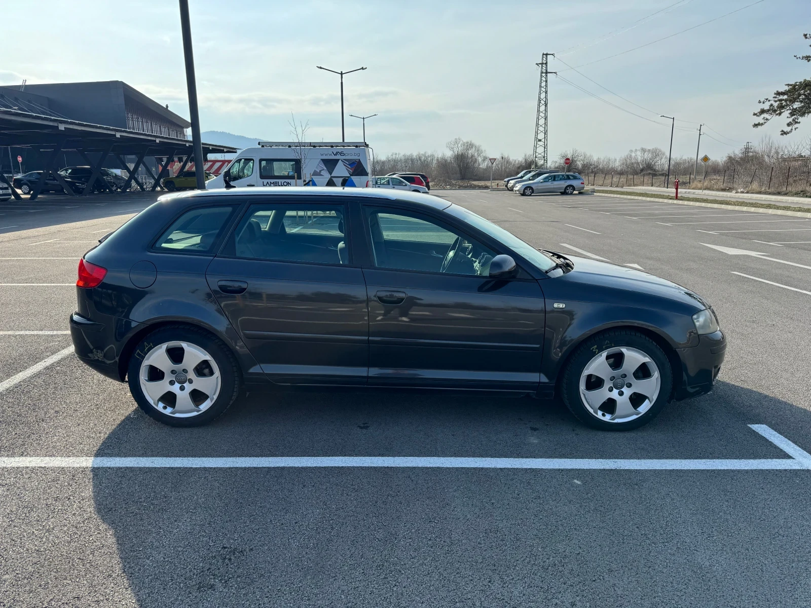 Audi A3 2.0TDI/140HP/Автоматик, снимка 2 - Автомобили и джипове - 53890221