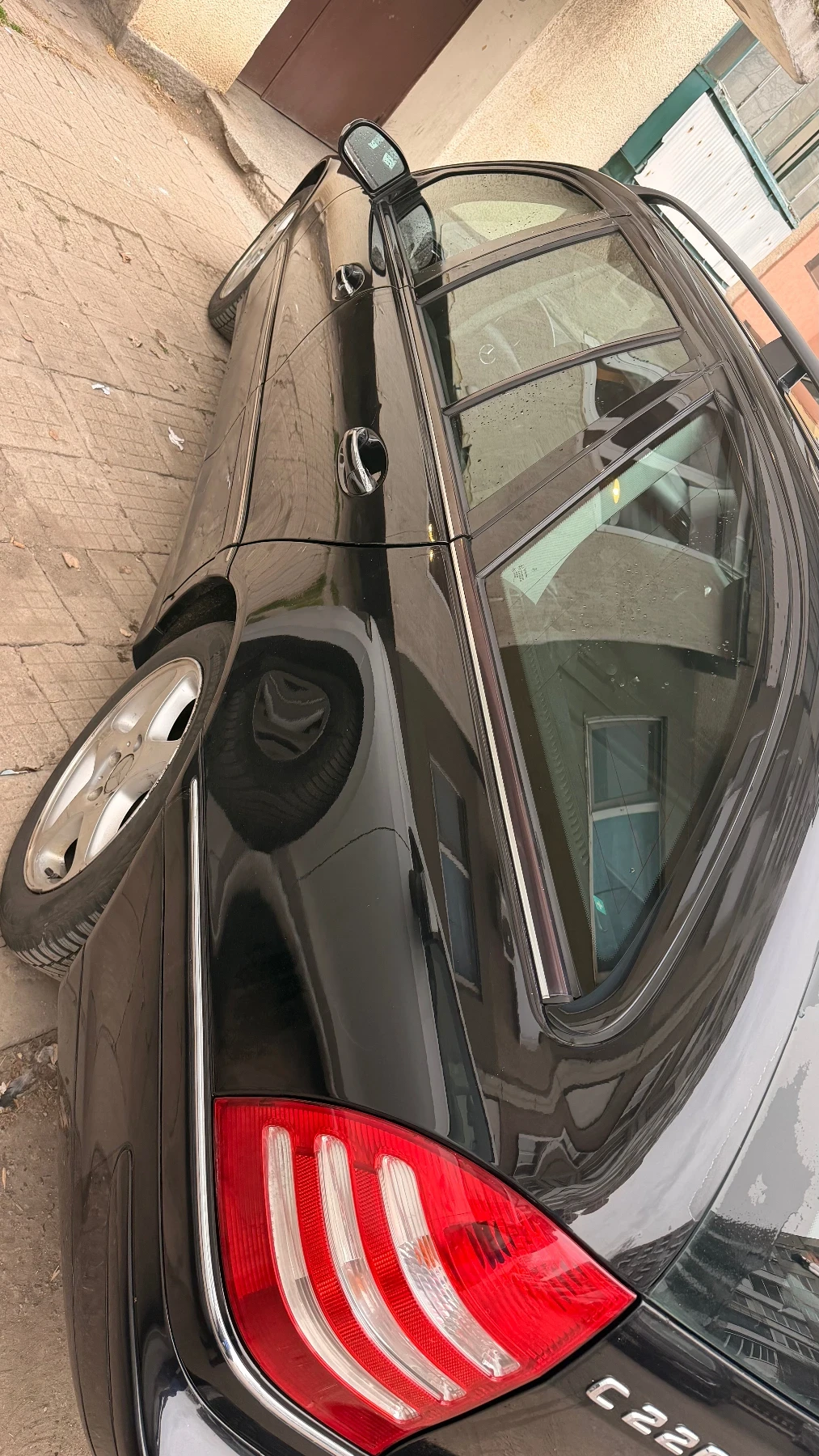 Mercedes-Benz C 220 Facelift ЕВРО 4, снимка 5 - Автомобили и джипове - 53904739