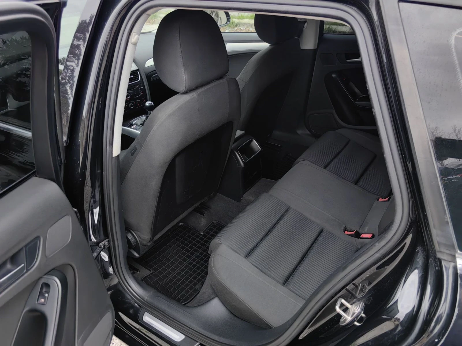 Audi A4 2.0 TDI, 143 �. �.  | Mobile.bg � ����������� 13