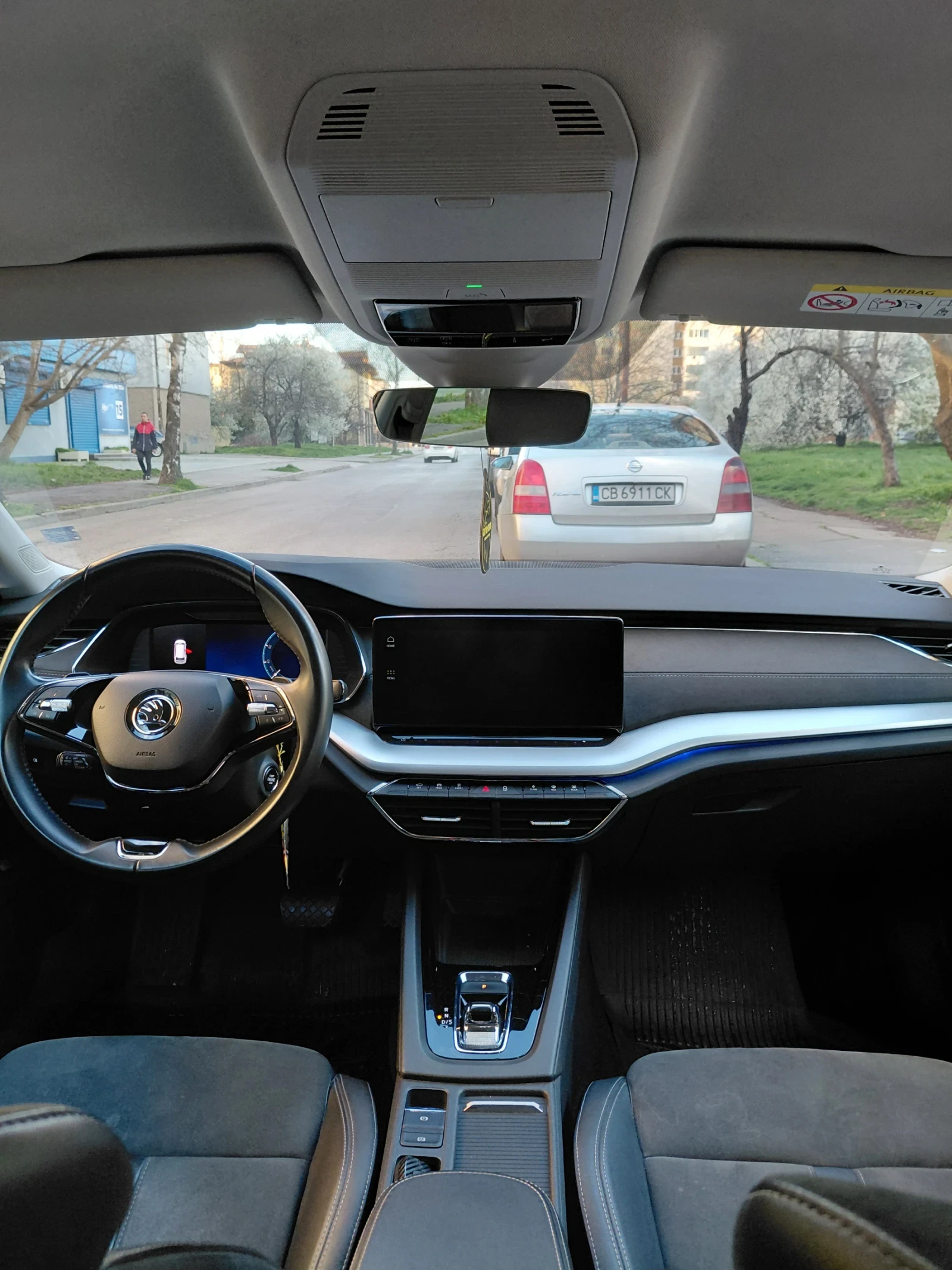 Skoda Octavia, снимка 10 - Автомобили и джипове - 54109036