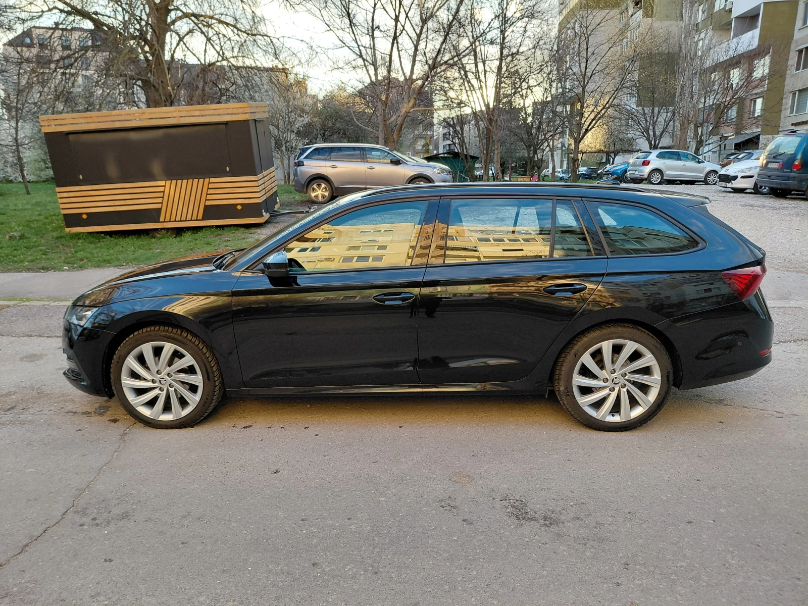 Skoda Octavia, снимка 2 - Автомобили и джипове - 54109036