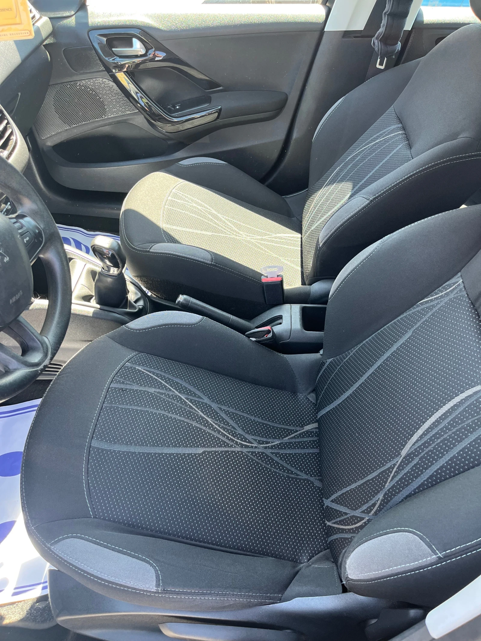 Peugeot 208 1, 4, снимка 6 - Автомобили и джипове - 54311264