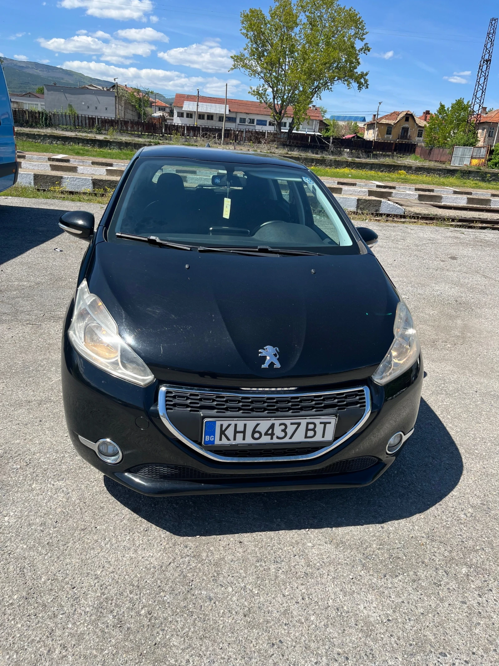 Peugeot 208 1, 4