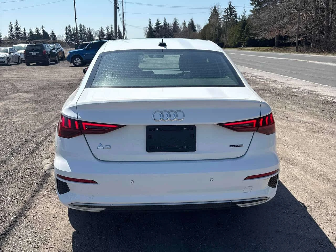 Audi A3 Komfort  CARFAX, снимка 4 - Автомобили и джипове - 54315525